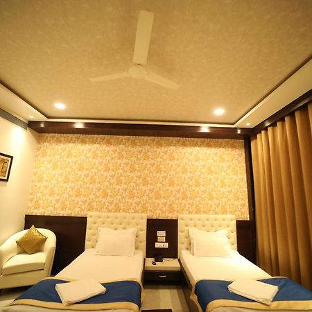 Hotel Panchsheel Ayodhya Extérieur photo