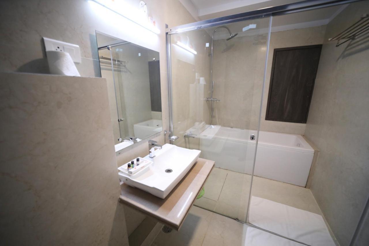 Hotel Panchsheel Ayodhya Extérieur photo